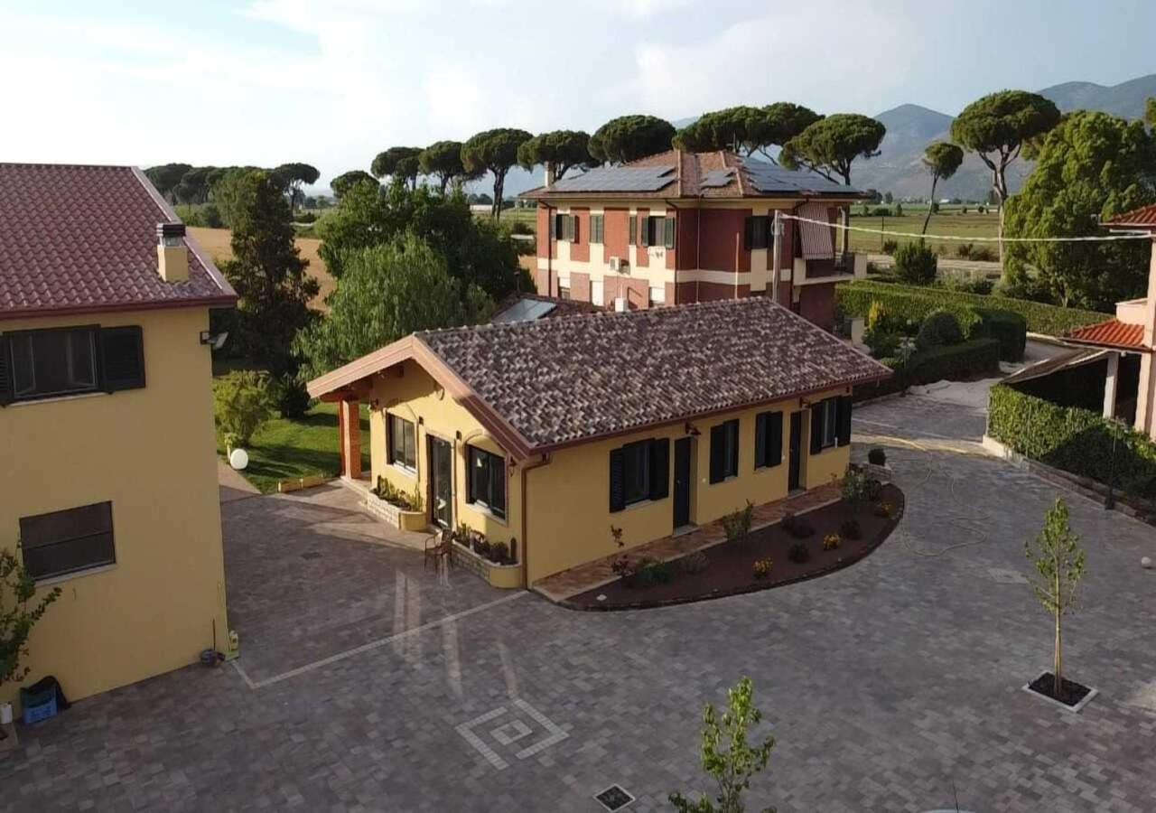 Agriturismo Casa Chiara Latina Extérieur photo
