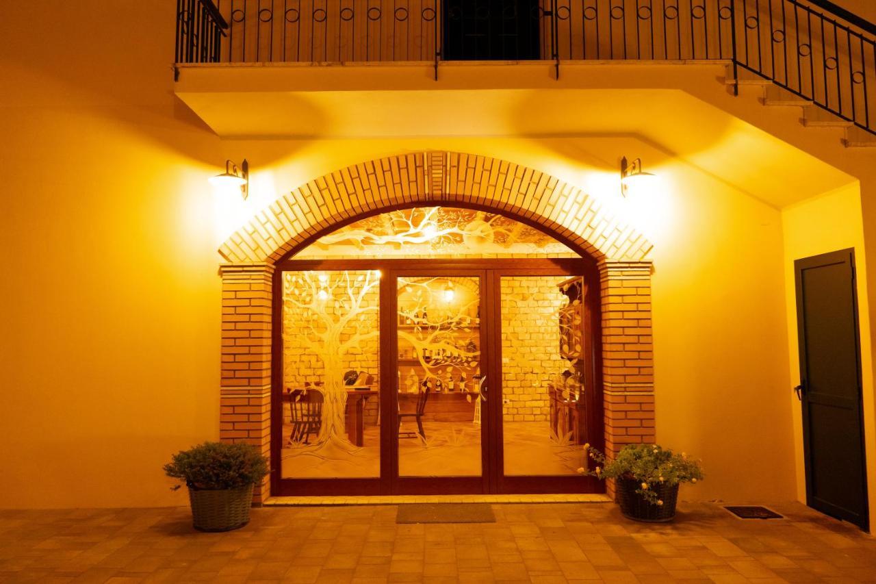Agriturismo Casa Chiara Latina Extérieur photo