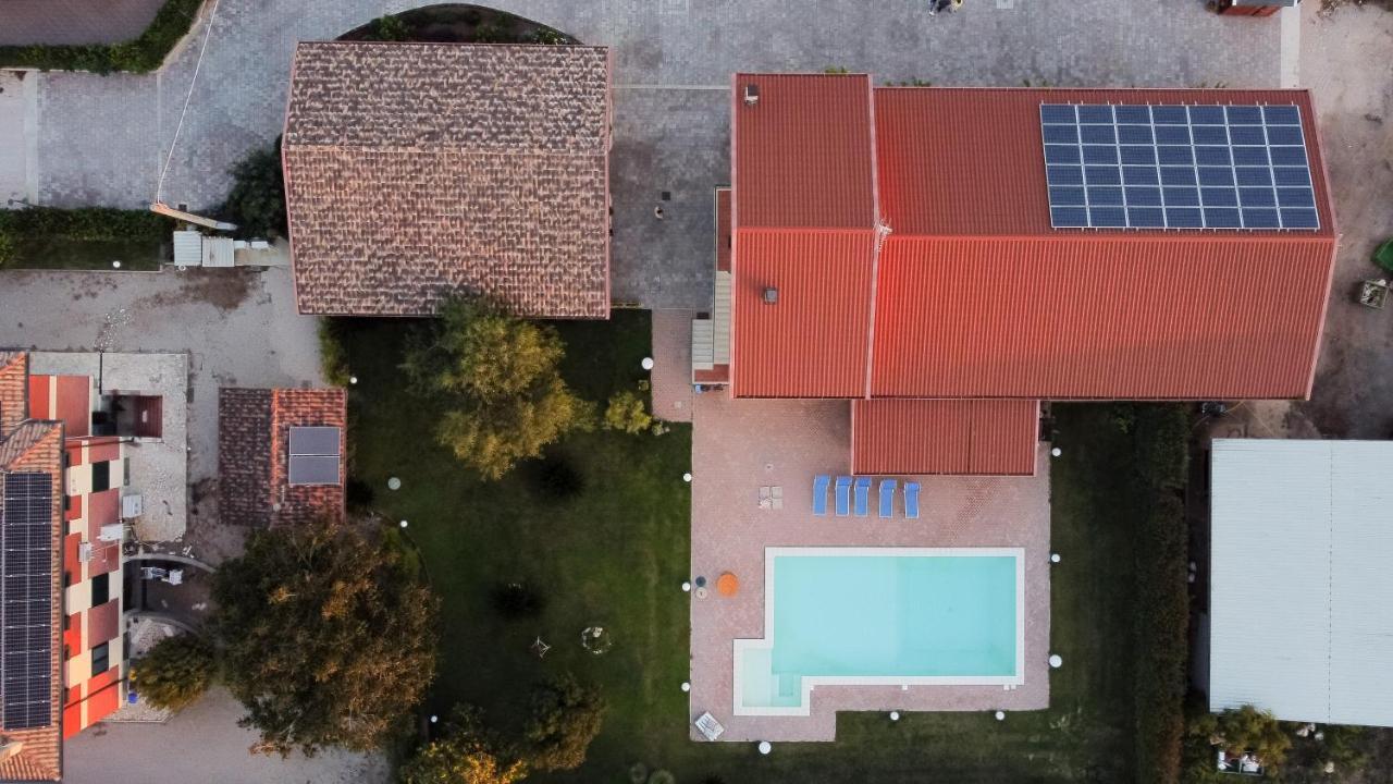Agriturismo Casa Chiara Latina Extérieur photo