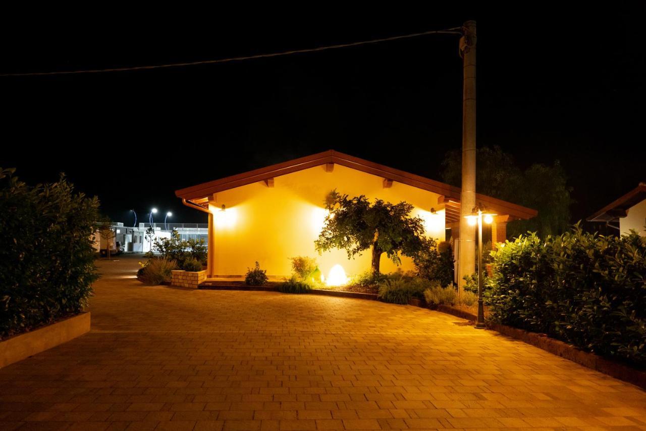 Agriturismo Casa Chiara Latina Extérieur photo