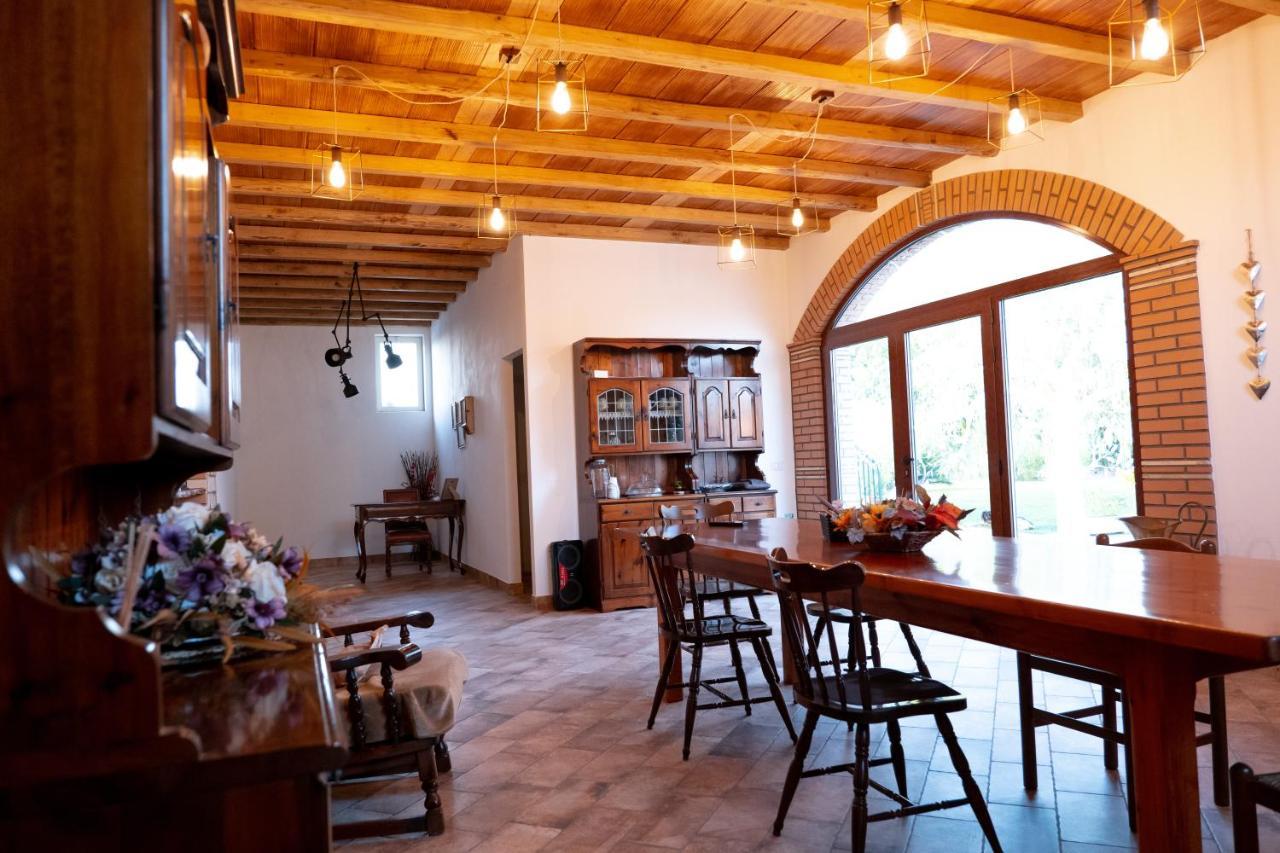 Agriturismo Casa Chiara Latina Extérieur photo